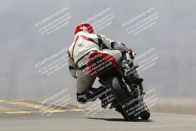 media/Apr-10-2022-SoCal Trackdays (Sun) [[f104b12566]]/Turn 9 Backside (1120am)/